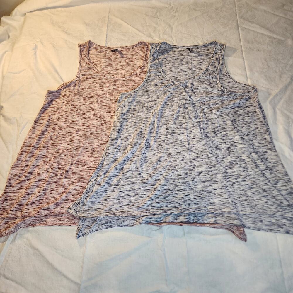 QTY of 2 Massini Flared Woman's Tank Tops- 1X- SO SOFT